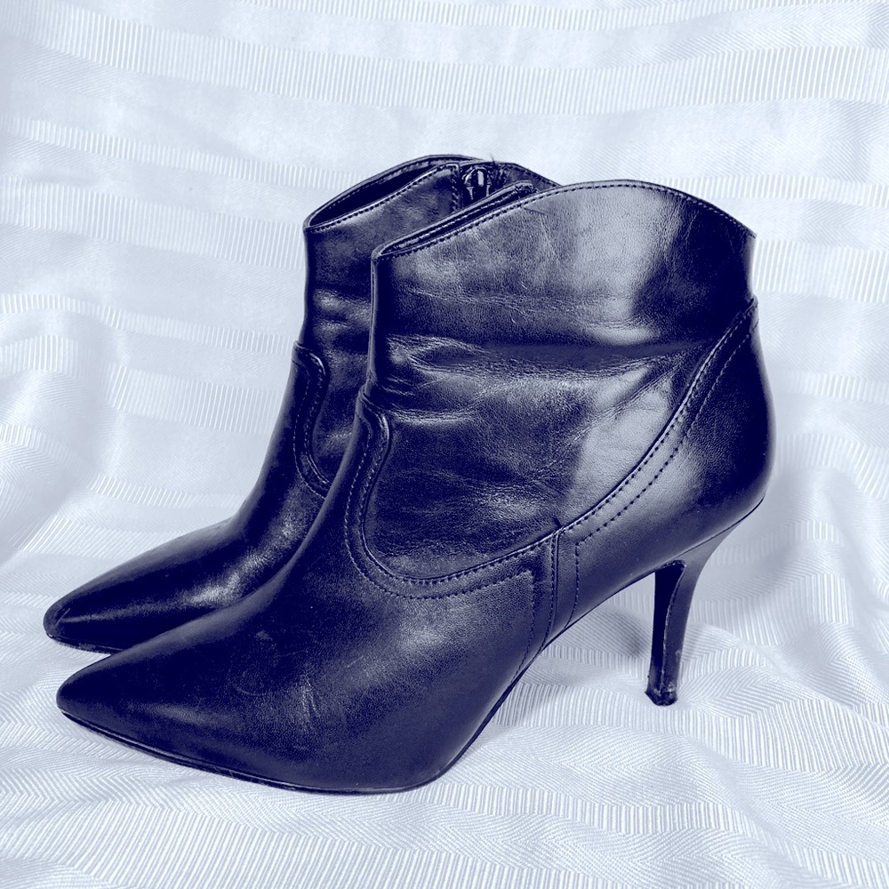 Nine West booties